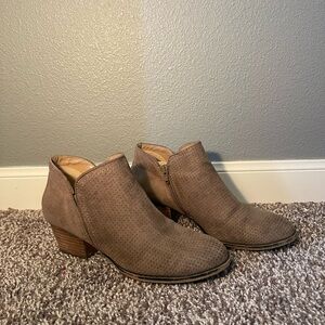 Life Stride Taupe Ankle Booties